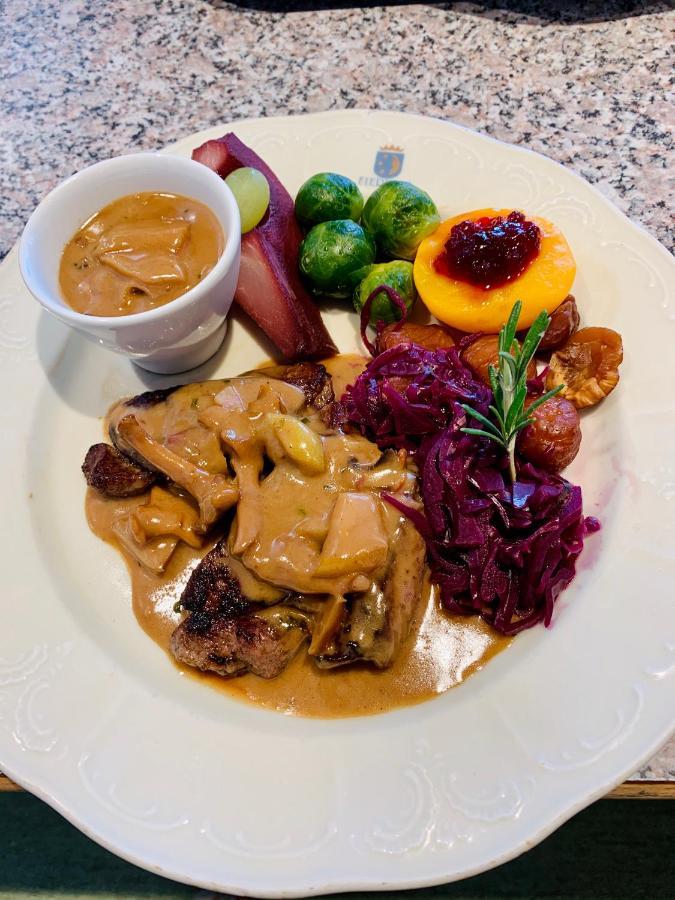- Restaurant Eierhals Am Agerisee Hotel 3*