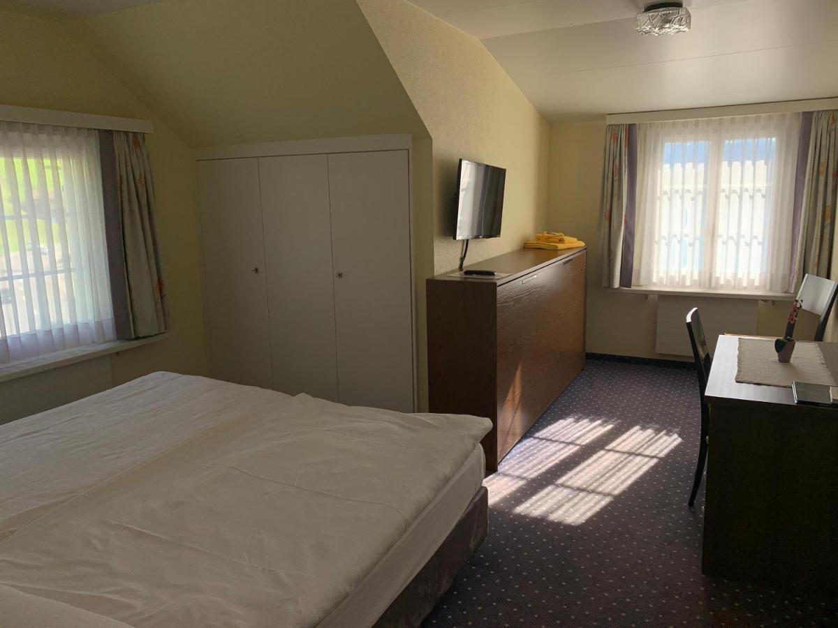 Hotel - Restaurant Eierhals Am Agerisee 3*